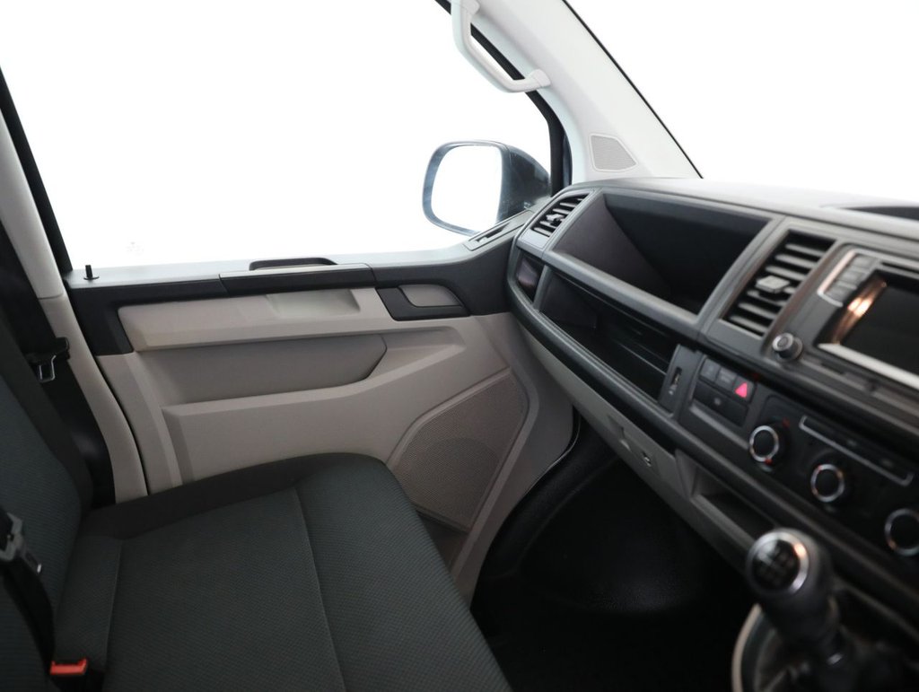 Used Volkswagen Transporter 2019 for sale - 76406206: Photo 26