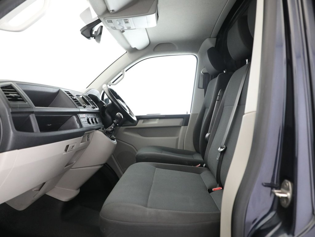 Used Volkswagen Transporter 2019 for sale - 76406206: Photo 31