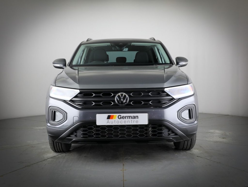 Used Volkswagen T-Roc 2023 for sale - 78186699: Photo 6