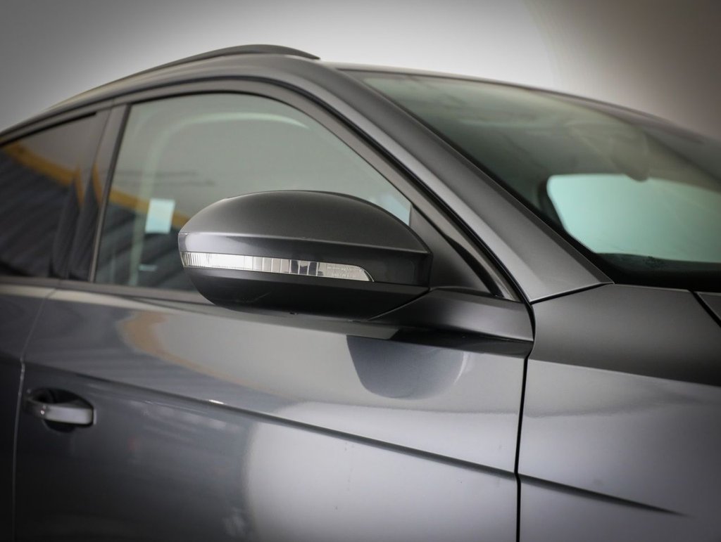 Used Volkswagen T-Roc 2023 for sale - 78186699: Photo 8