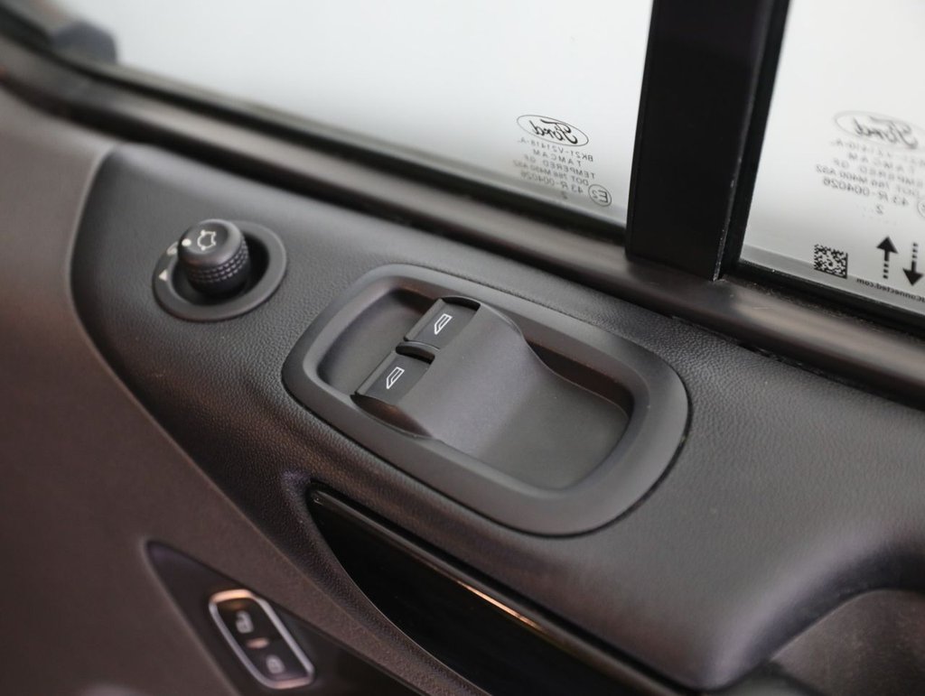 Used Ford Transit Custom 2023 for sale - 78088330: Photo 41