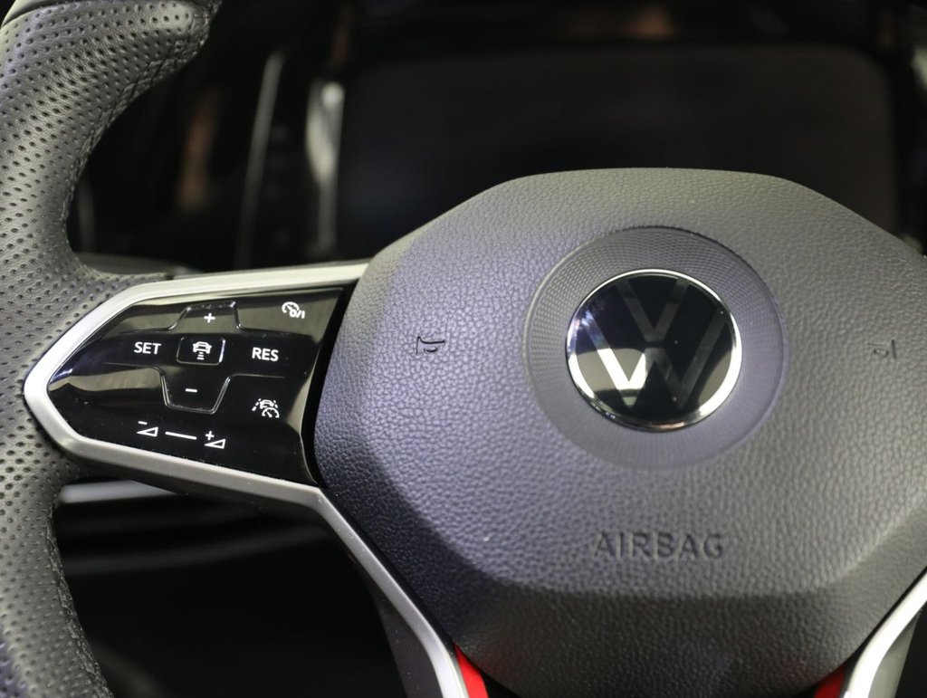 Used Volkswagen Golf 2021 for sale - 76574801: Photo 24