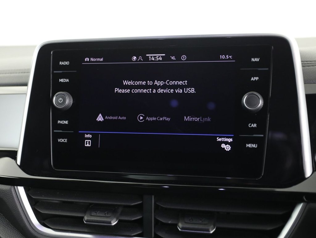 Used Volkswagen T-Roc 2022 for sale - 77178034: Photo 32