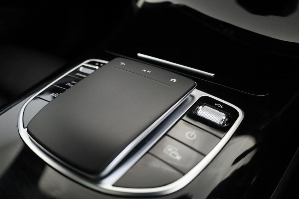 Used Mercedes-Benz EQC 2023 for sale - 76345435: Photo 28