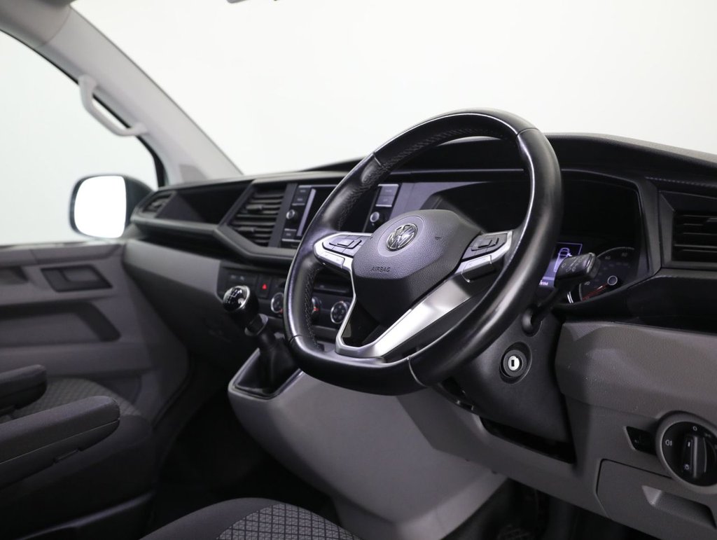 Used Volkswagen Transporter Shuttle 2020 for sale - 76539683: Photo 34