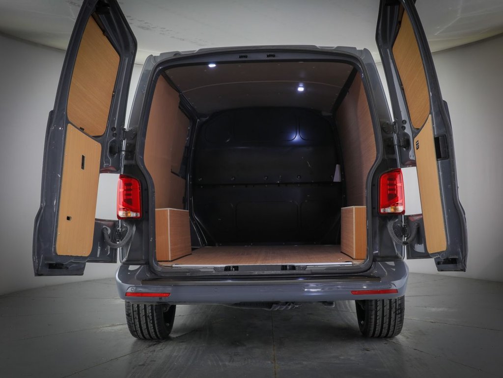 Used Volkswagen Transporter 2023 for sale - 78172518: Photo 14