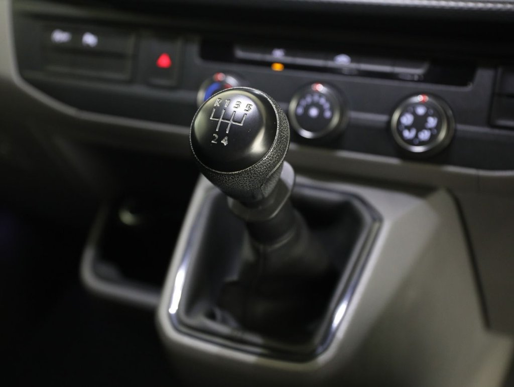 Used Volkswagen Transporter 2023 for sale - 78172518: Photo 23