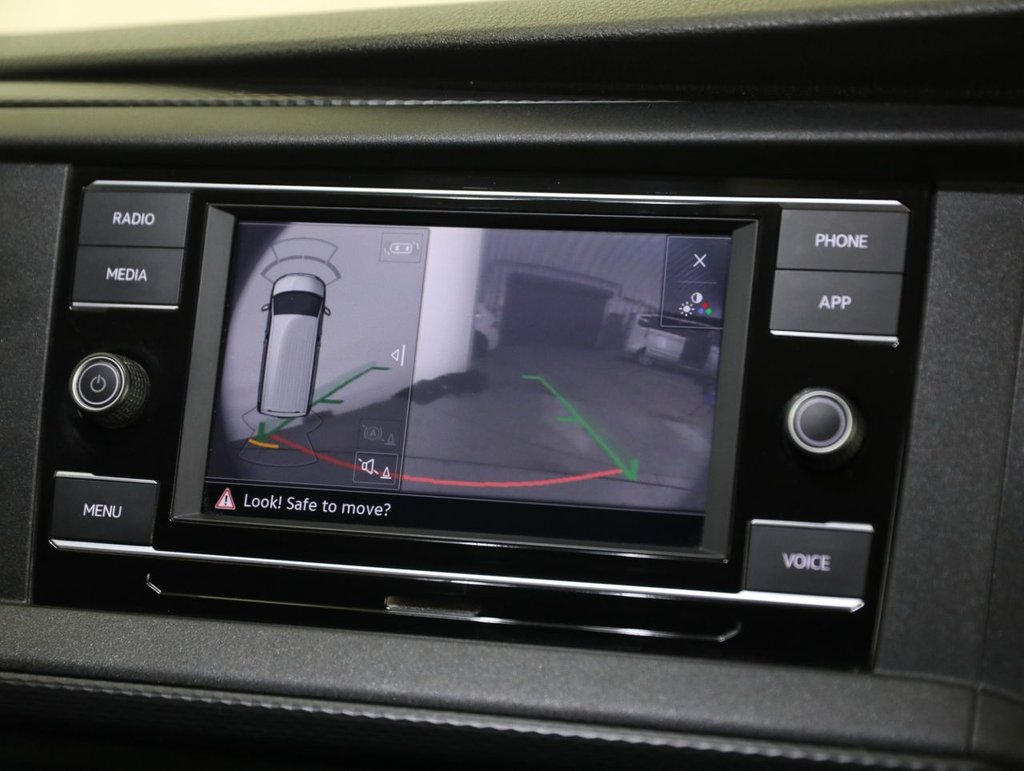 Used Volkswagen Transporter 2023 for sale - 78172518: Photo 24