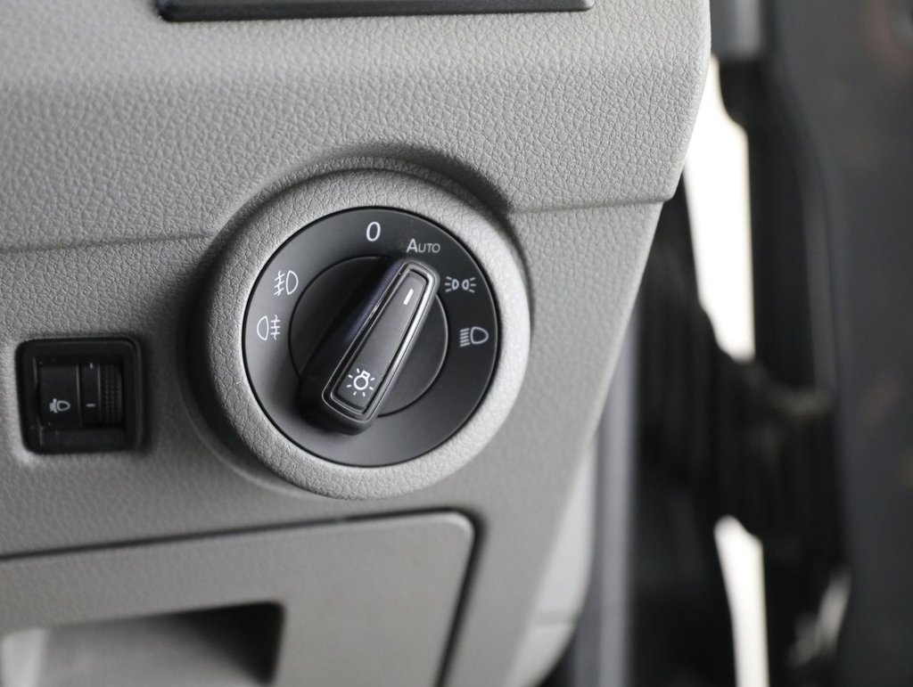 Used Volkswagen Transporter 2023 for sale - 78172518: Photo 35