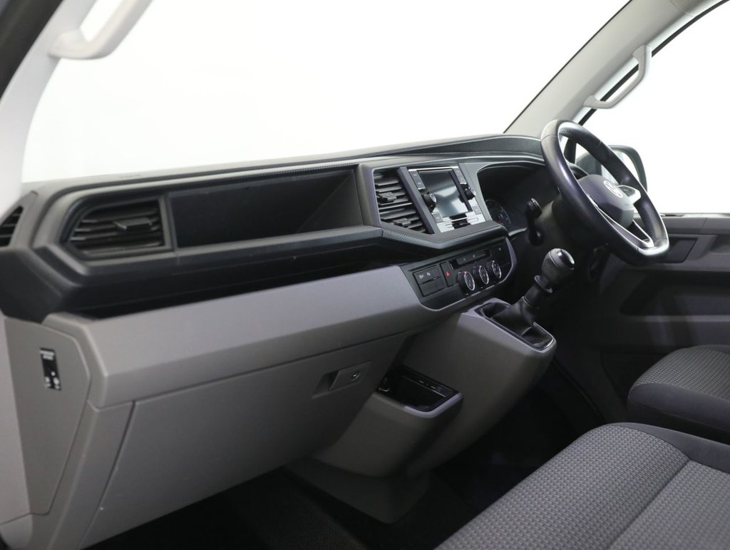 Used Volkswagen Transporter 2023 for sale - 78172518: Photo 38