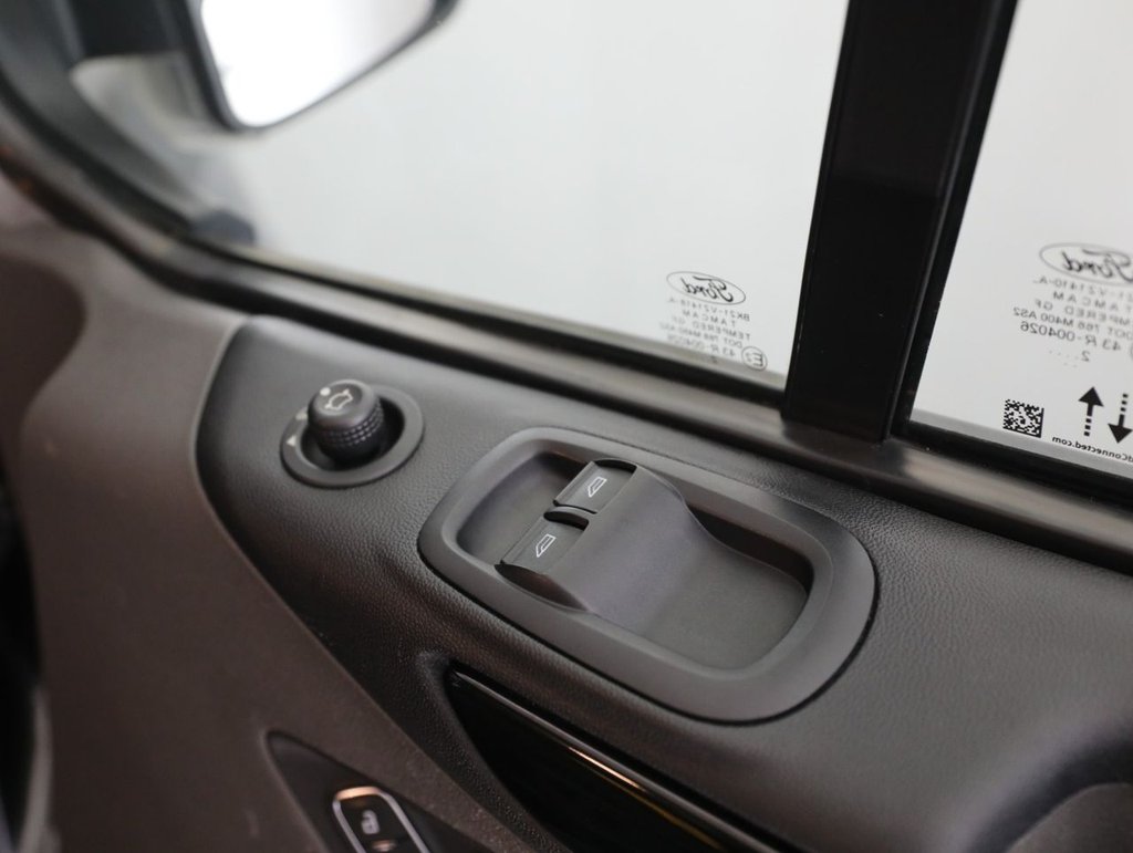 Used Ford Transit Custom 2022 for sale - 77673693: Photo 35