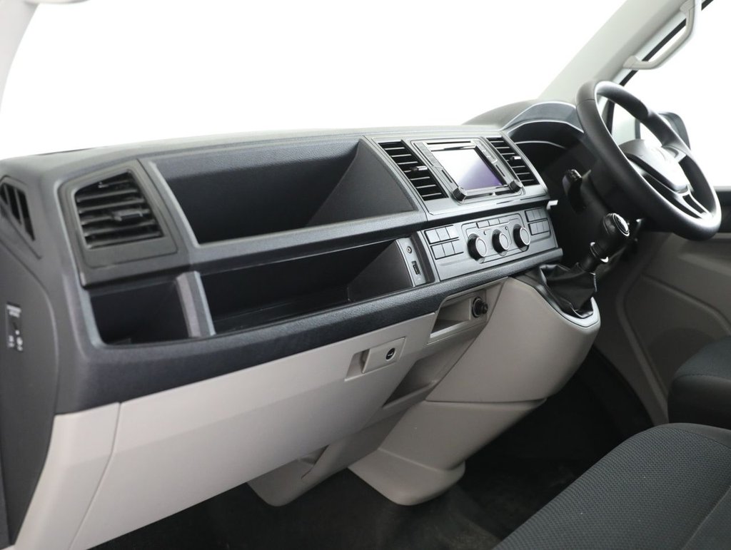 Used Volkswagen Transporter 2019 for sale - 77733943: Photo 31