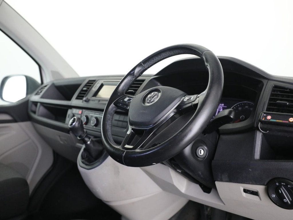 Used Volkswagen Transporter 2019 for sale - 77436697: Photo 23