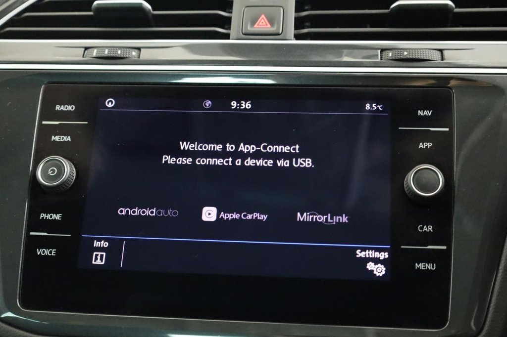 Used Volkswagen Tiguan 2020 for sale - 76381520: Photo 24