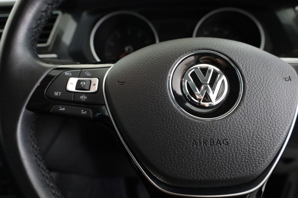 Used Volkswagen Tiguan 2020 for sale - 76381520: Photo 30