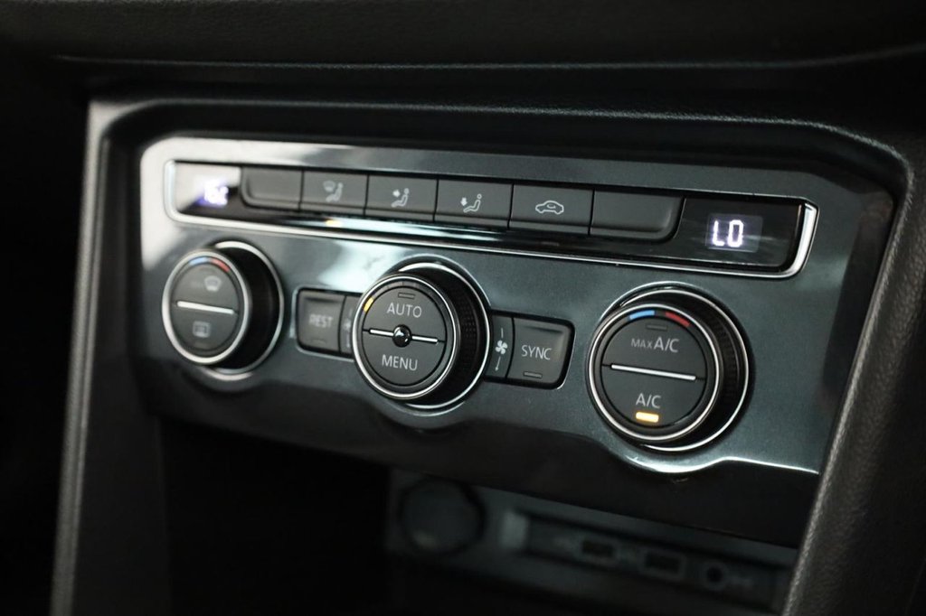 Used Volkswagen Tiguan 2020 for sale - 76381520: Photo 33