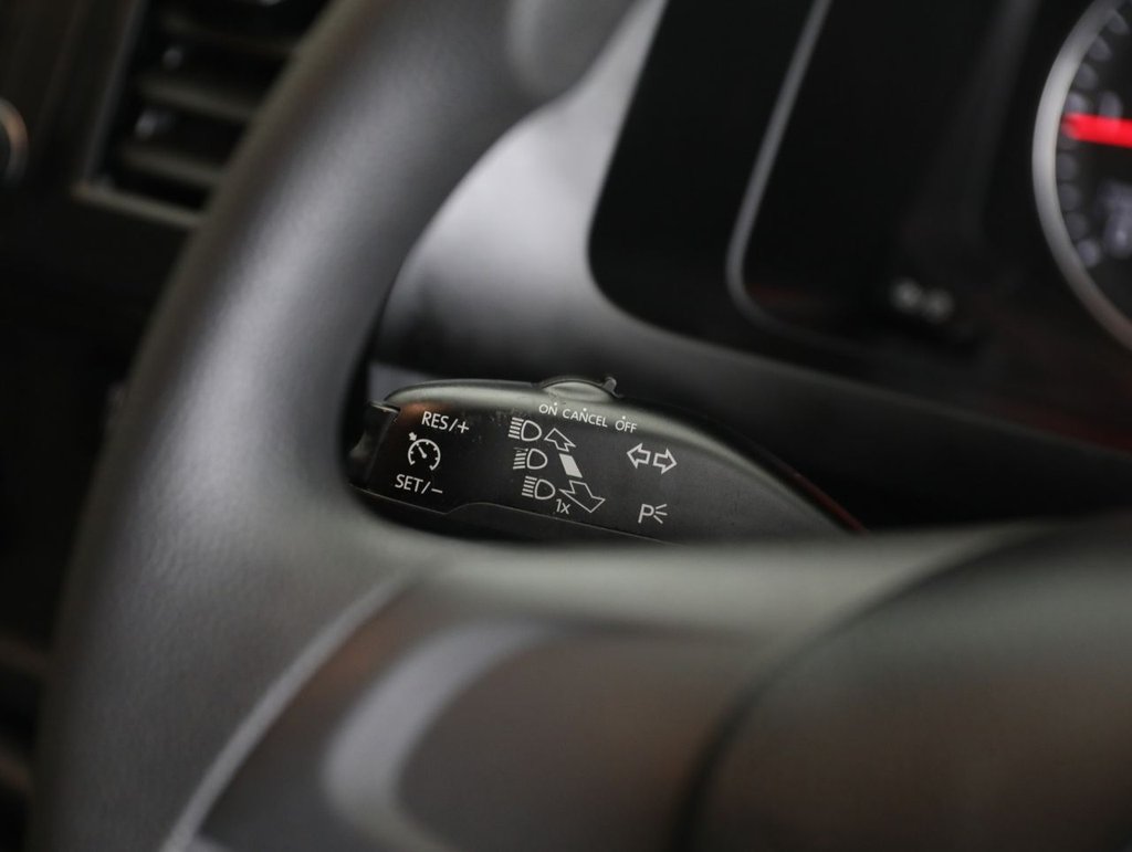 Used Volkswagen Transporter 2019 for sale - 77673711: Photo 20