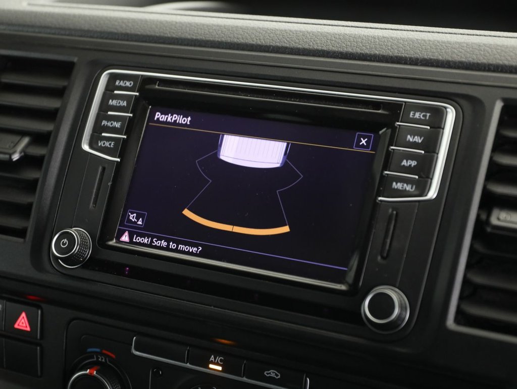 Used Volkswagen Transporter 2019 for sale - 77673711: Photo 24