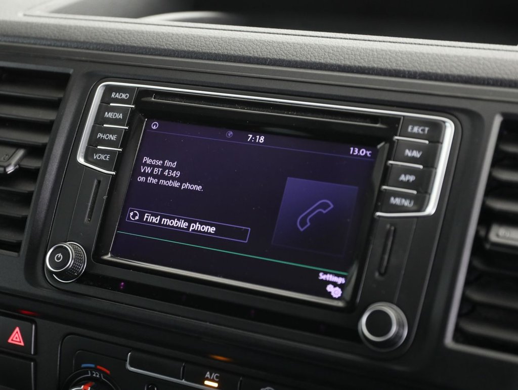 Used Volkswagen Transporter 2019 for sale - 77673711: Photo 34