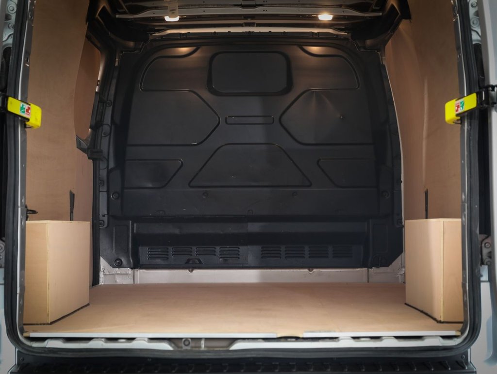 Used Ford Transit Custom 2022 for sale - 76647672: Photo 16