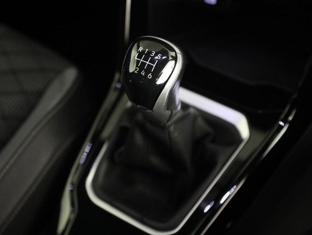 Used Volkswagen T-Roc 2022 for sale - 77588338: Photo 23