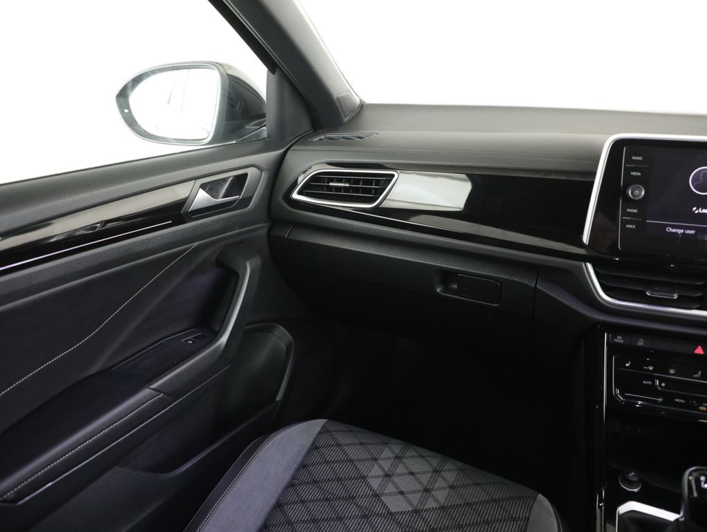 Used Volkswagen T-Roc 2022 for sale - 77588338: Photo 38