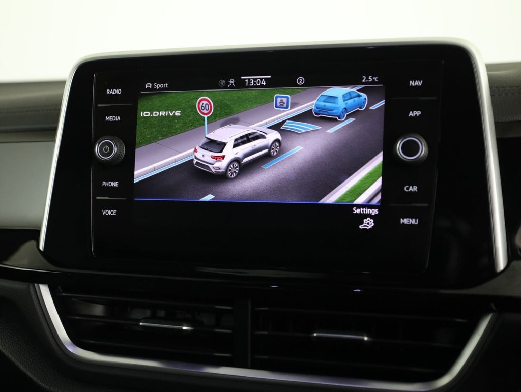 Used Volkswagen T-Roc 2022 for sale - 77588338: Photo 42