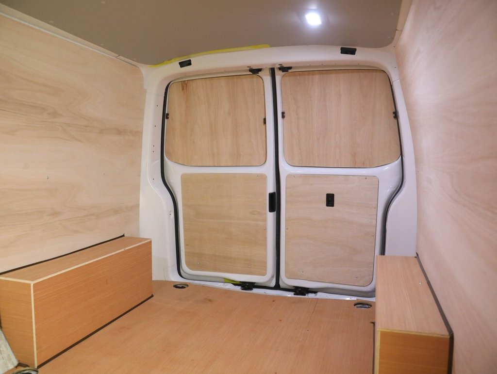 Used Volkswagen Transporter 2023 for sale - 78008782: Photo 40