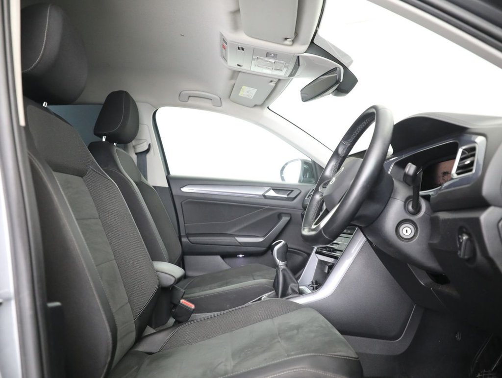 Used Volkswagen T-Roc 2022 for sale - 77360024: Photo 21