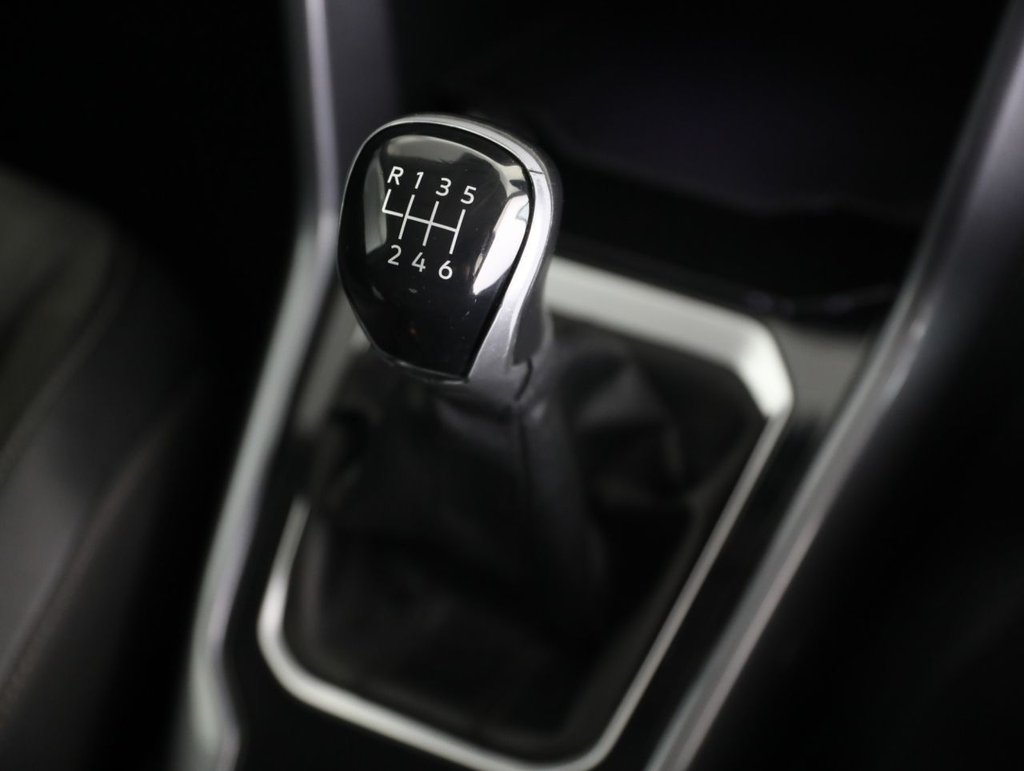 Used Volkswagen T-Roc 2022 for sale - 77360024: Photo 24