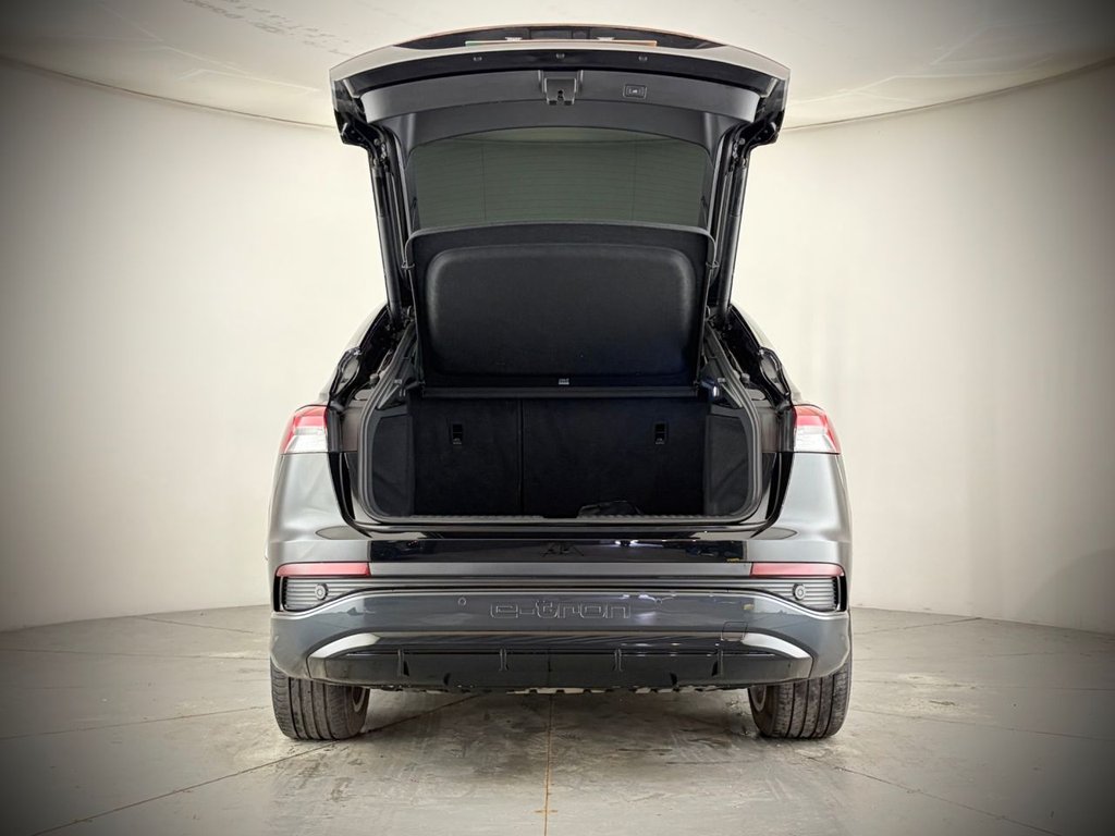 Used Audi Q4 e-tron 2023 for sale - 78136929: Photo 14