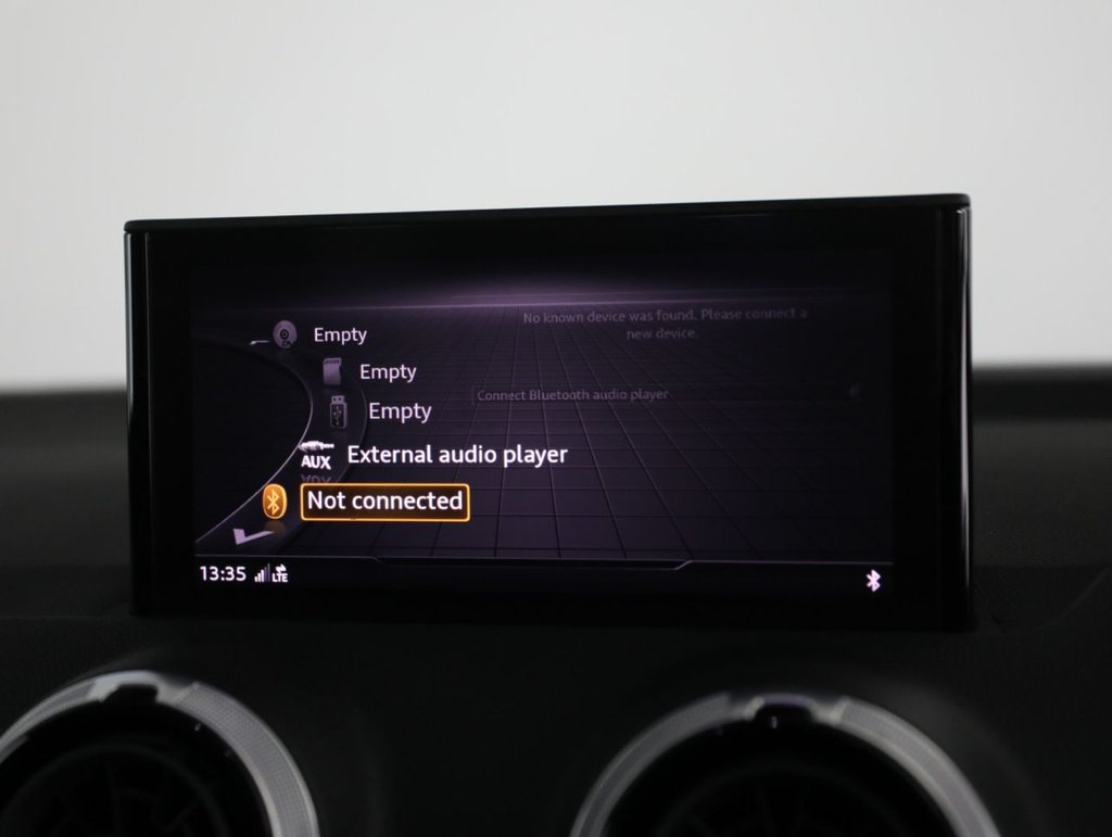 Used Audi Q2 2022 for sale - 76635529: Photo 42