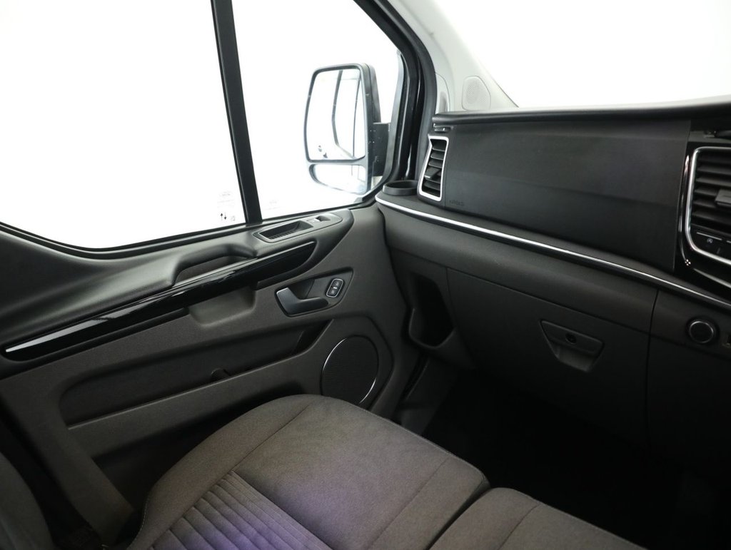Used Ford Tourneo Custom 2021 for sale - 76966182: Photo 41
