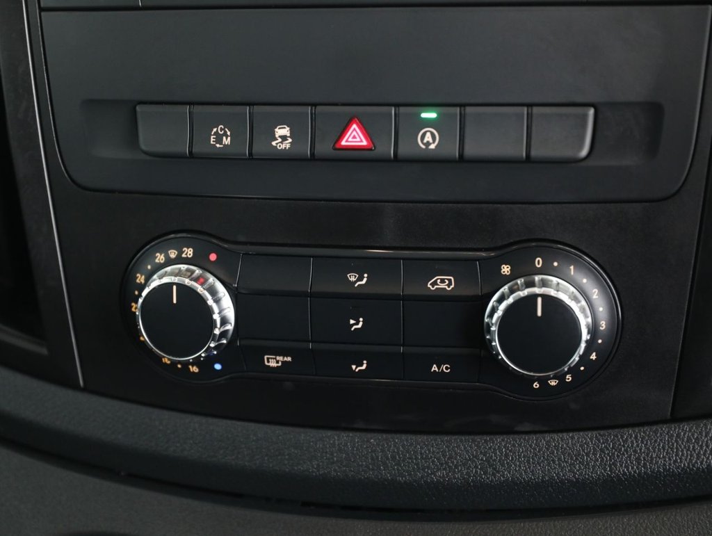 Used Mercedes-Benz Vito 2018 for sale - 78088298: Photo 24