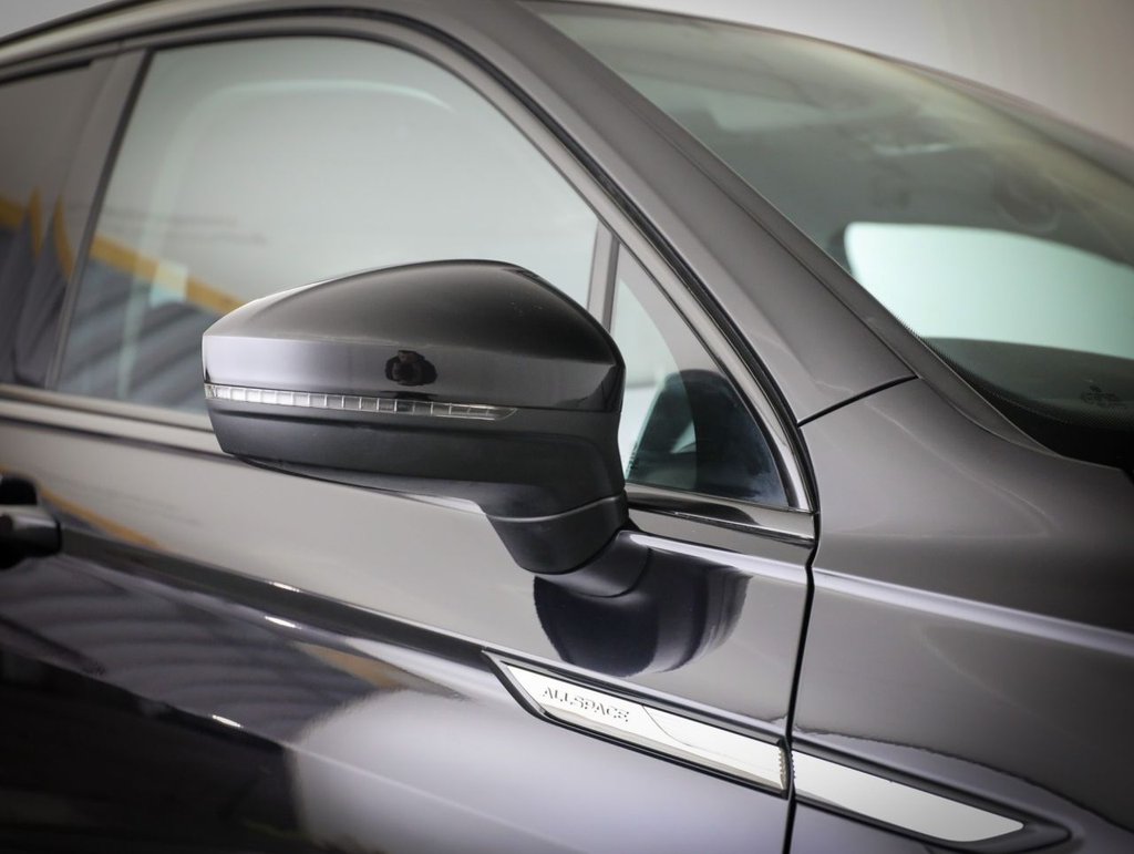 Used Volkswagen Tiguan Allspace 2023 for sale - 78074135: Photo 10