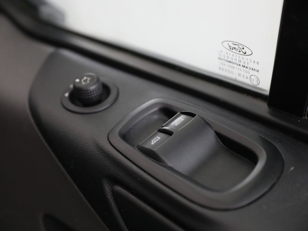 Used Ford Transit Custom 2020 for sale - 77786042: Photo 38