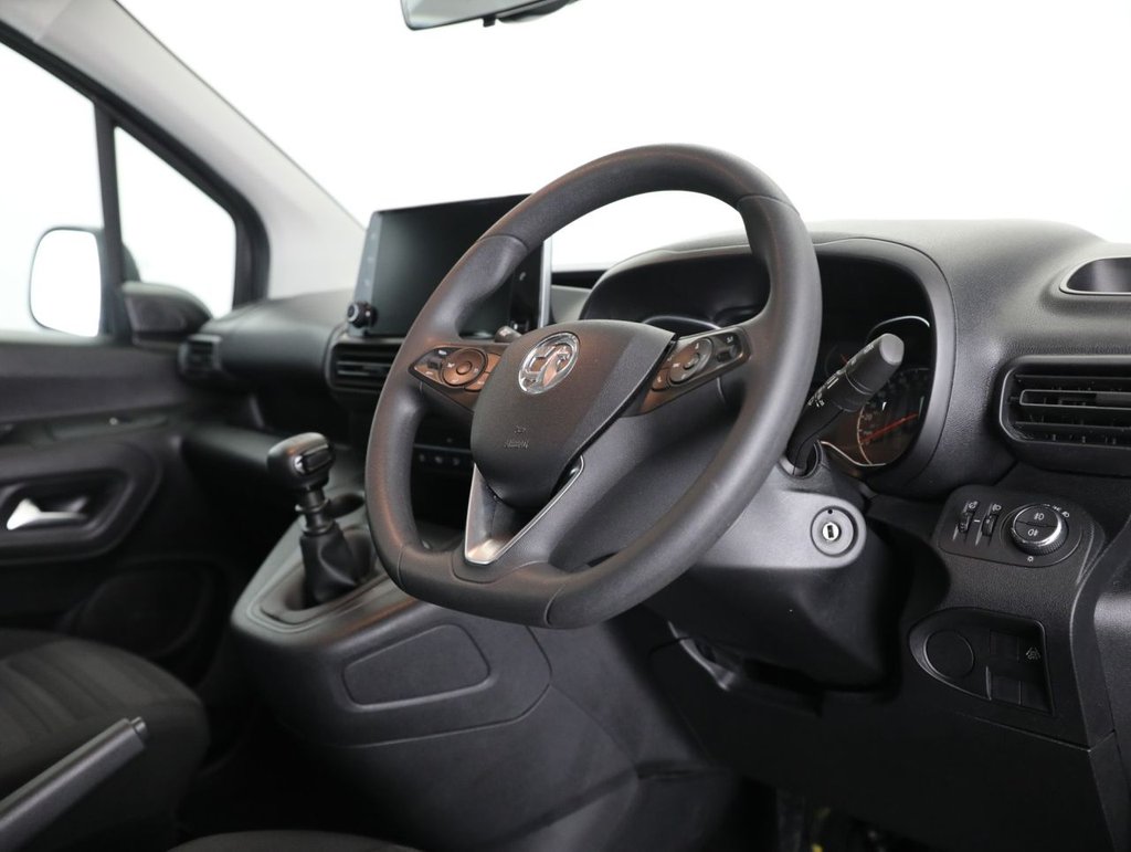 Used Vauxhall Combo Life 2021 for sale - 76977424: Photo 27