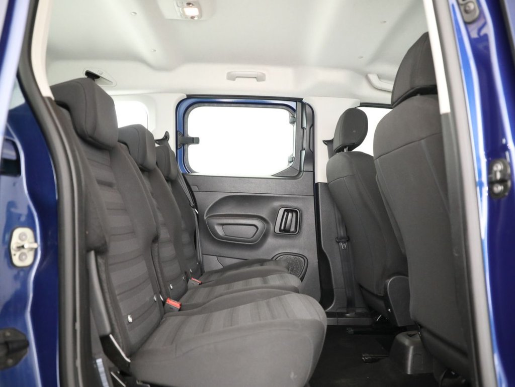 Used Vauxhall Combo Life 2021 for sale - 76977424: Photo 31