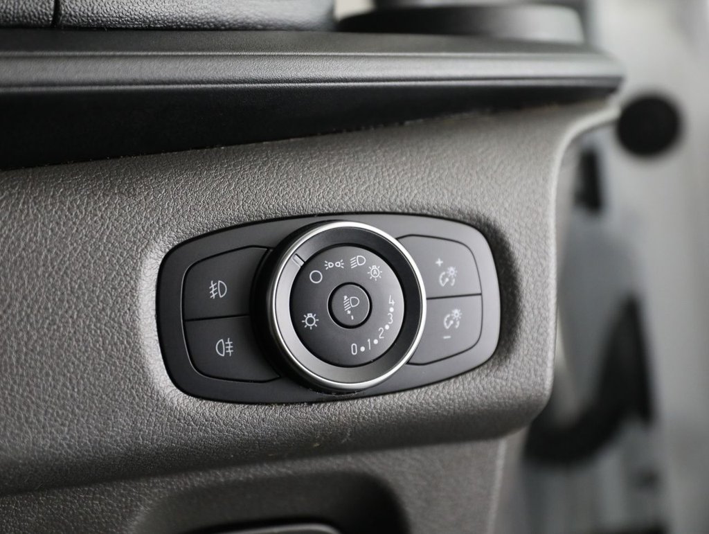 Used Ford Transit Custom 2020 for sale - 77239353: Photo 35