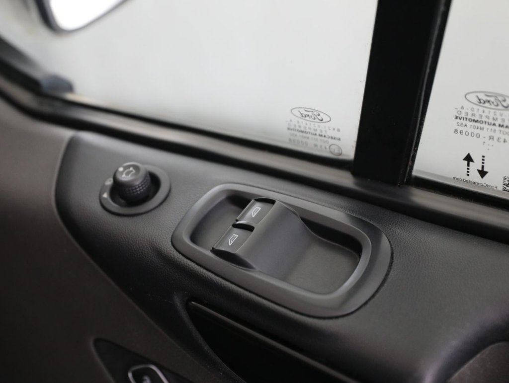 Used Ford Transit Custom 2021 for sale - 77480153: Photo 38