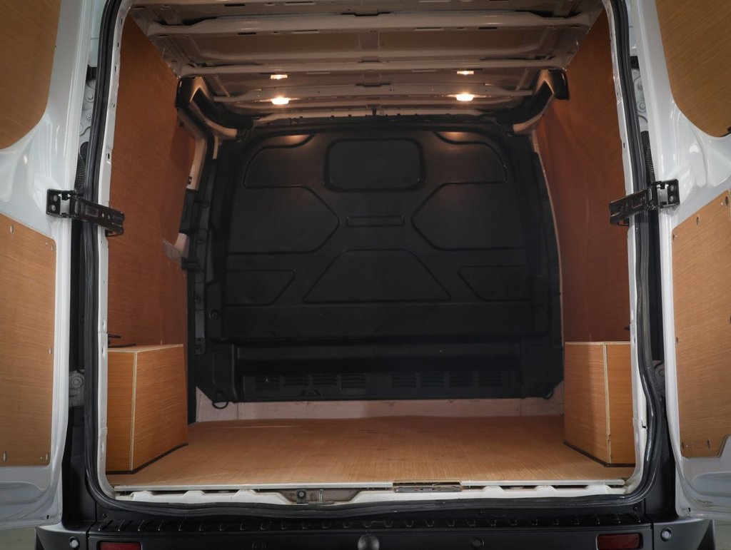 Used Ford Transit Custom 2022 for sale - 77341607: Photo 18