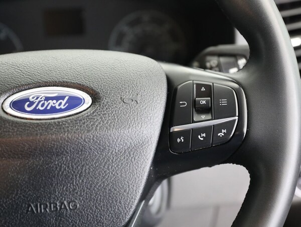 Used Ford Transit Custom 2022 for sale - 75648015: Photo 43