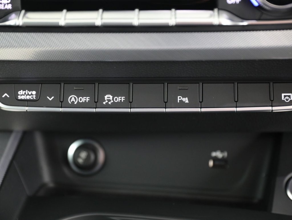 Used Audi A4 2022 for sale - 76623367: Photo 35