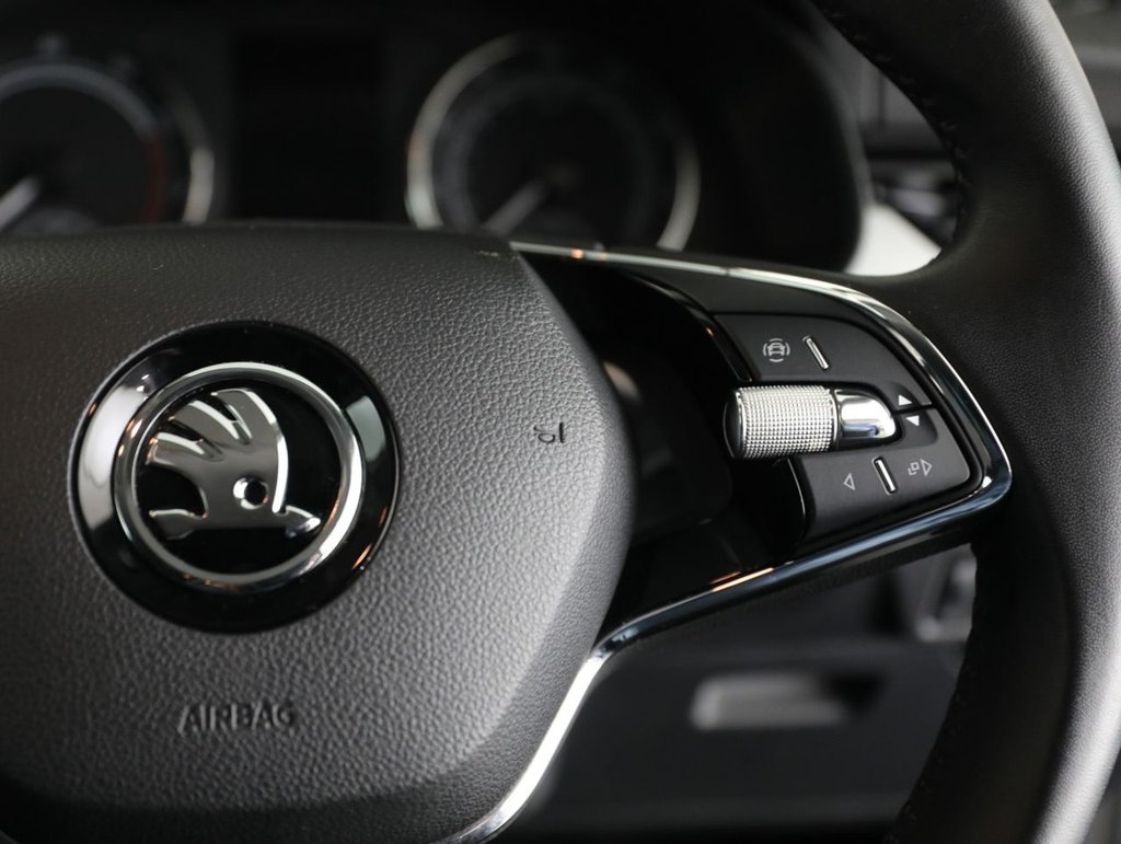 Used Skoda Kamiq 2022 for sale - 77133790: Photo 42