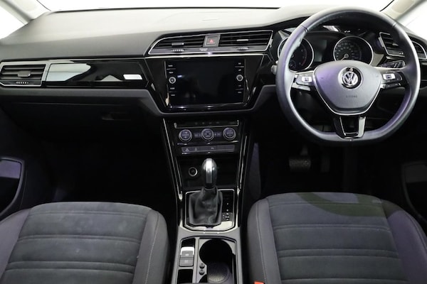 Used Volkswagen Touran 2020 for sale - 76248514: Photo 30