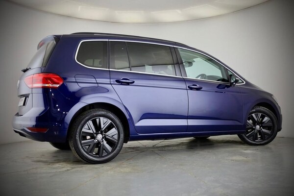 Used Volkswagen Touran 2020 for sale - 76248514: Photo 8