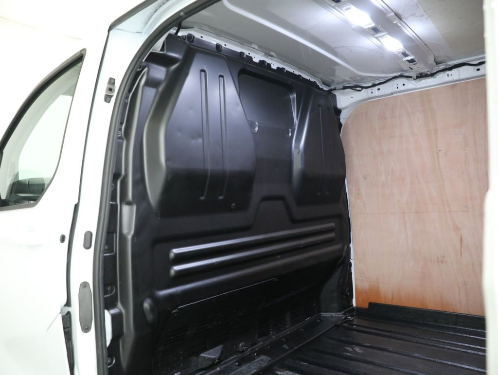 Used Ford Transit Custom 2024 for sale - 77052213: Photo 41