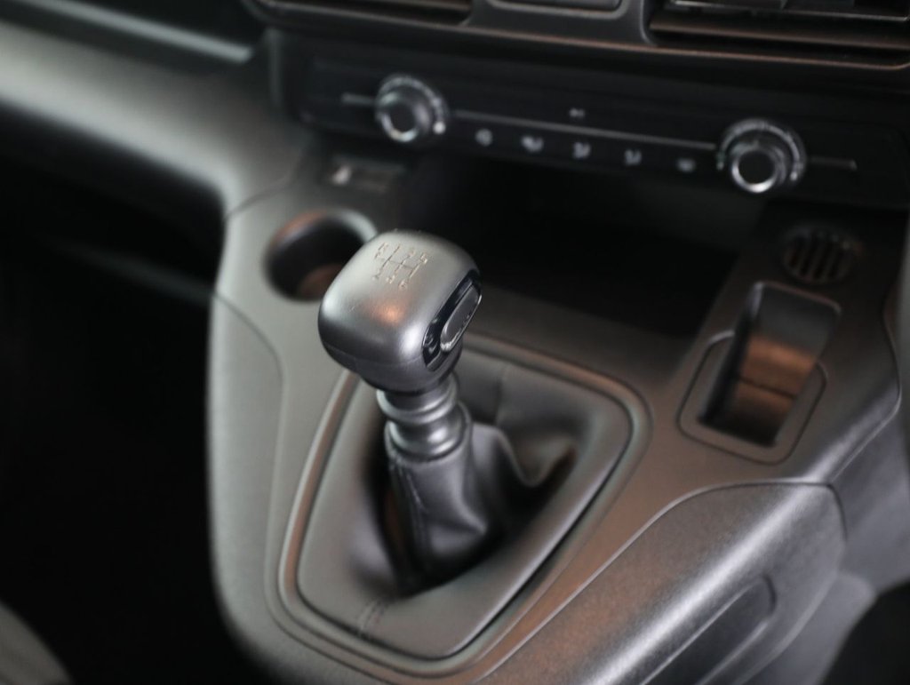 Used Vauxhall Combo Life 2022 for sale - 76647749: Photo 23