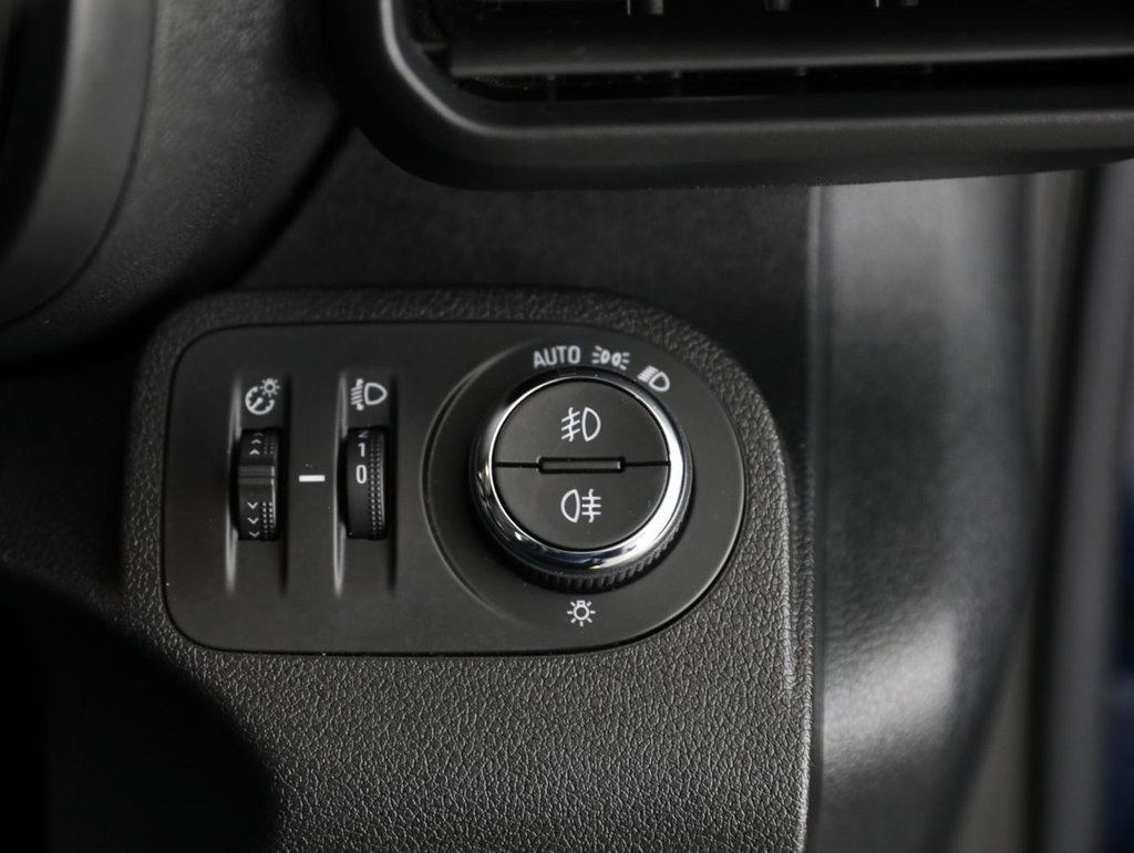 Used Vauxhall Combo Life 2022 for sale - 76647749: Photo 28