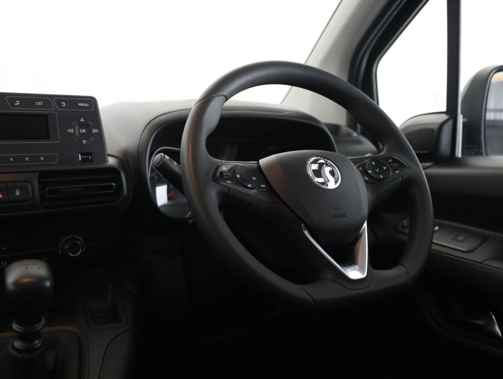 Used Vauxhall Combo Life 2022 for sale - 76647749: Photo 33